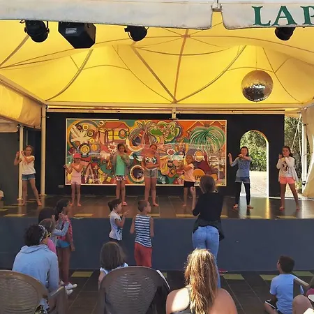 Camping Carazur Mobilhomes *