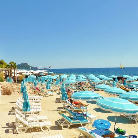 Camping Carazur Mobilhomes *