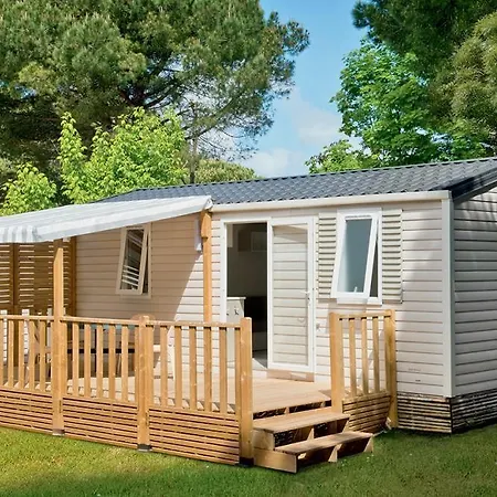 Camping Carazur Mobilhomes *